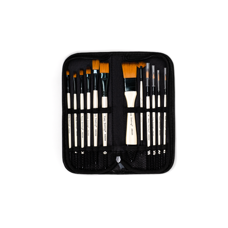 Value brush set 12 pieces with storage wallet Keep smiling